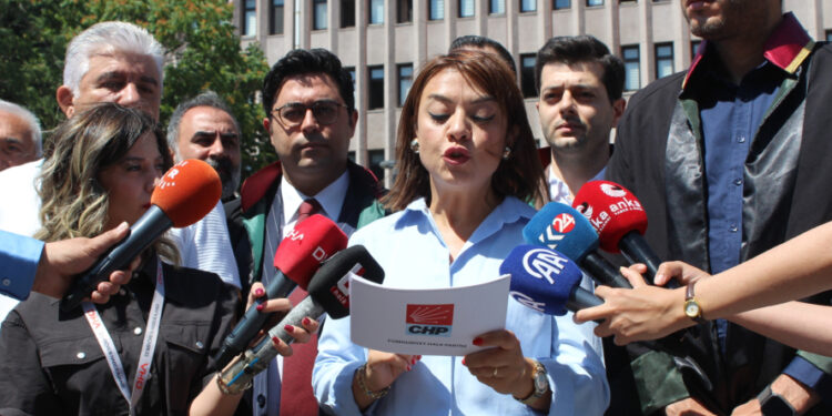 CHP’den TÜİK hakkında suç duyurusu: “Halkın cebinden parasını biner biner çalıyor!”