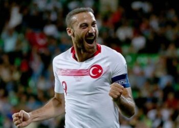 Cenk Tosun transferinin perde arkasında neler yaşandı?