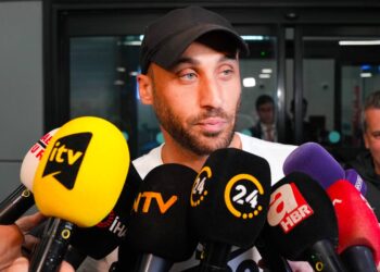 Cenk Tosun'dan "Mehmet Büyükekşi ile toklaşmadı" iddiasına yanıt