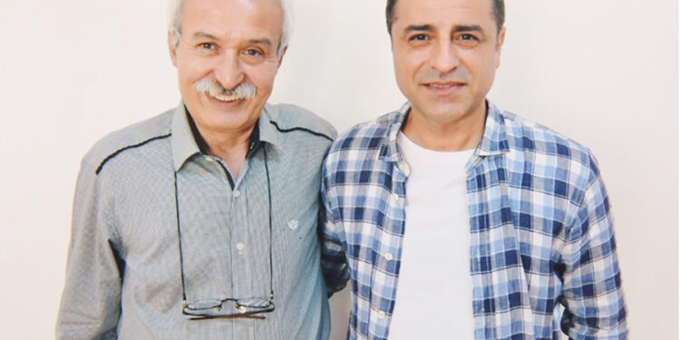 Cezaevindeki Selahattin Demirtaş ve Selçuk Mızraklı’dan yeni fotoğraf