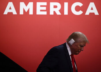 Cumhuriyetçi Kongre’de kahraman gibi karşılanan Trump, yardımcısını seçti