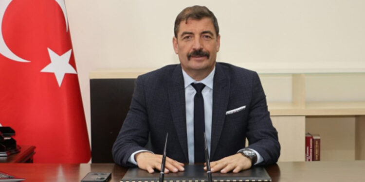 Darpla suçlanmıştı; CHP’li belediye başkanı Hikmet Dönmez tutuklandı