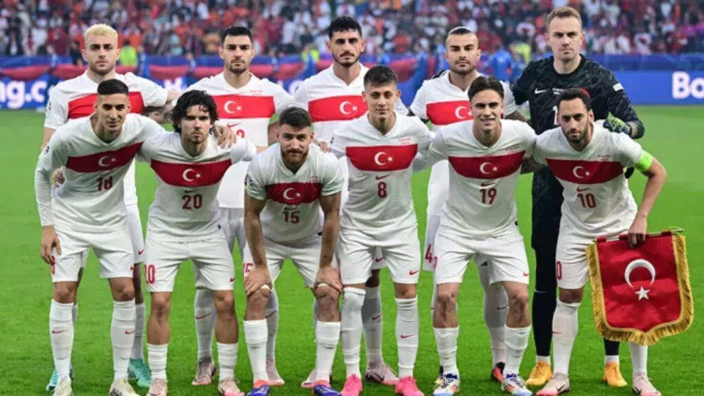 EURO 2024'te Sürpriz İlk 11: Kadroda Türkiye'den 3 İsim