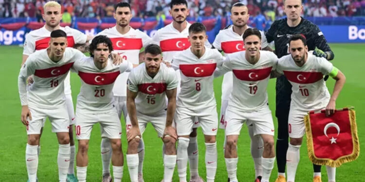 EURO 2024'te Sürpriz İlk 11: Kadroda Türkiye'den 3 İsim