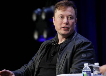 Elon Musk, 'Cinsel Kimlik Yasası' Nedeniyle Şirketlerinin Merkezini Taşıyacak