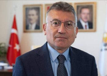"En düşük emekli maaşlarına ek zam" analizlerimizi bu akşam Cumhurbaşkanımıza arz edeceğiz, yarın da Meclis Başkanlığı'na sunmayı düşünüyoruz