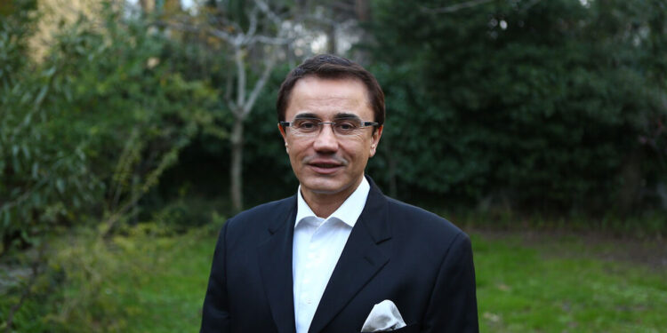 Ender Saraç oğluna ‘cinsel istismar’ suçundan beraat etti