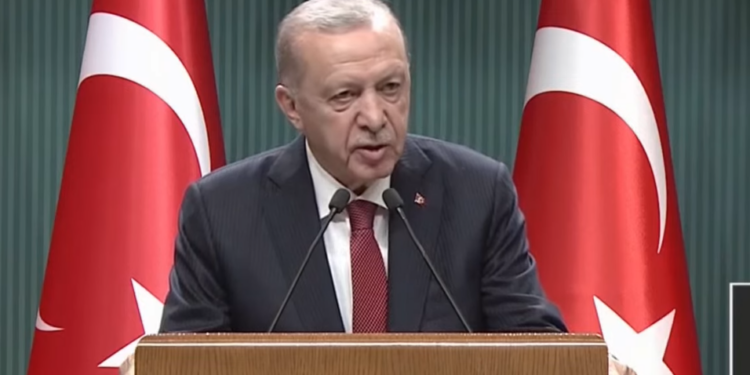 Erdoğan: 22 yıldır insanımızı enflasyona ezdirmedik, aynı şekilde devam edeceğiz