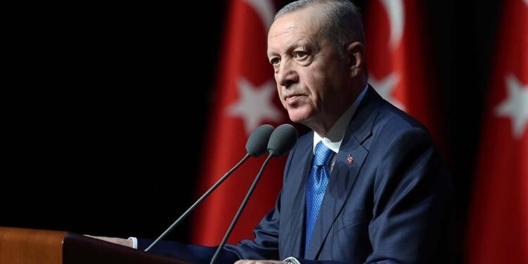 Erdoğan emekli aylığını açıklayacak: Saat belli oldu
