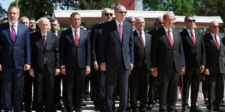 Erdoğan yine "iki devletli çözüm" dedi