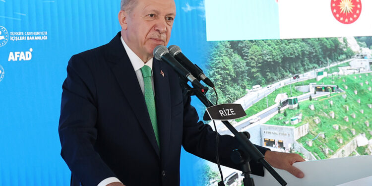 Erdoğan, ‘tahsilat’ konusunda kararlı: “Vals gösterilerine para var; SGK’ya borç ödemeye gelince yok!”