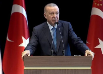 Erdoğan'ı Olimpiyatlara Gitmekten Torunu Vazgeçirmiş! 'Dede Gitme Orada LGBT Gösterisi Yapacaklar'