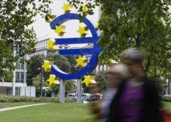Euro Bölgesi'nde sanayi üretimi mayısta düştü