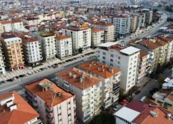 Ev Alacaklar Dikkat! Uzman İsim Açıkladı... Konut Fiyatları Düşecek mi?