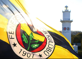 Fenerbahçe Bir Transferi Daha Bitirdi: İmzaya geliyor