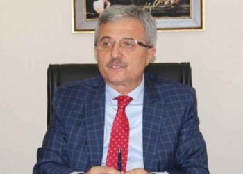 Ferizli eski Belediye Başkanı Ahmet Soğuk’a suikast; hayatını kaybetti