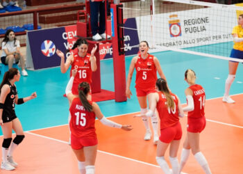 Filenin Genç Sultanları, Avrupa Şampiyonası'na galibiyetle başladı