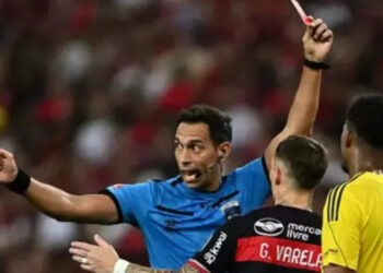 Futbol Tarihinde İlk! 'Dünyanın En Tuhaf Penaltısı'