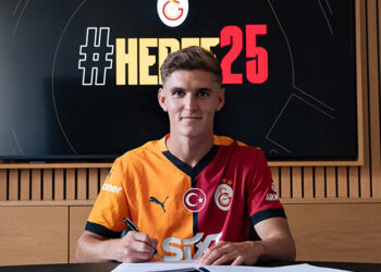 Galatasaray, Elias Jelert transferinin detaylarını açıkladı