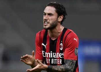 Galatasaray'dan Milan'ın sağ bekine teklif