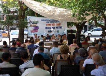 Gençler sorunlarını tartıştı: Çözüm mücadele ve örgütlülük