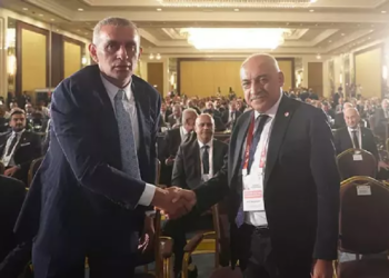 Hacıosmanoğlu'ndan Çarpıcı Açıklama: Büyükekşi'yi Seçerlerse...