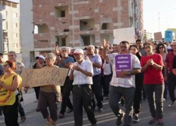Hatay’da barınma krizinde yeni aşama: Hasarsız evlere yıkım tebligatı gönderildi; 20 gün süre verildi