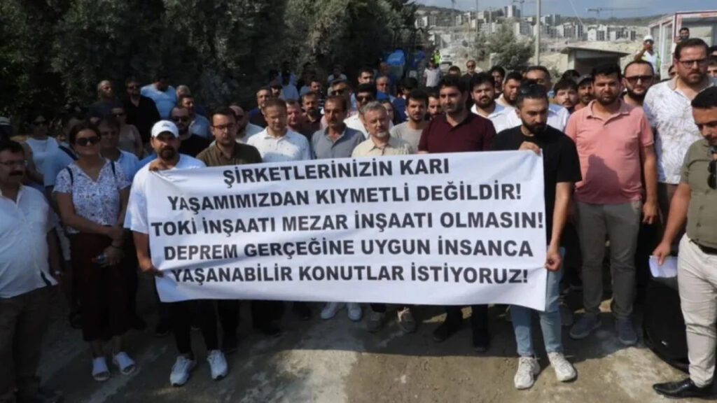 Hataylılardan TOKİ İnşaatına Tepki: 'Bir Daha Sesimizi Duyan Var mı Diye Bağırmak İstemiyoruz'