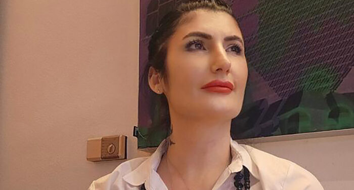 Havalimanında gözaltına alınmıştı; Gönül Yılman Saygan serbest bırakıldı