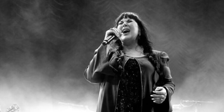 Heart Solisti Ödüllü Ann Wilson Kansere Yakalandı