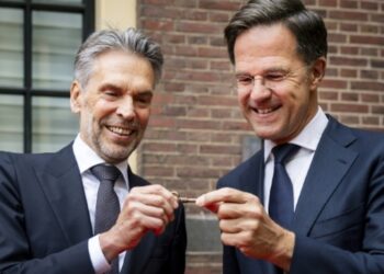 Hollanda’da başbakan belli oldu, göçmenlere kötü haber
