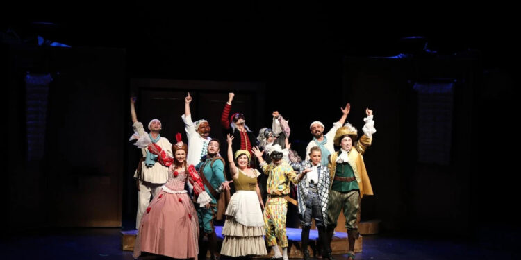 İBB'nin 'Açık Hava Yaz Oyunları' Seyirciyle Buluşuyor