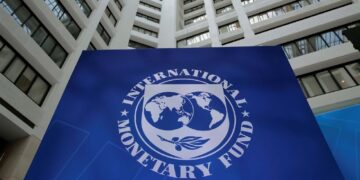 IMF, Türkiye için büyüme tahminini yükseltti