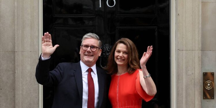 İşçi Partisi lideri Starmer artık yeni Britanya Başbakanı: Hepinizi kamu hizmeti hükümetine katılmaya davet ediyorum