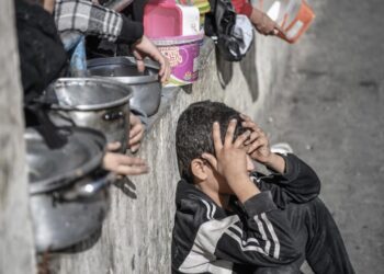 İsrail saldırıları altındaki Gazze'de bir çocuk daha 'açlıktan' öldü