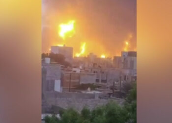 İsrail savaş uçakları Yemen'i vurdu