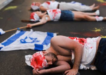 İsrail'in Hamas'la birlikte rehineler için de 'öldür' emri verdiği 'doğrulandı': İsrailliler rehine anlaşması için yolları kesti