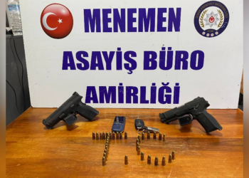 İzmir'de karı koca husumetlileri tarafından öldürüldü