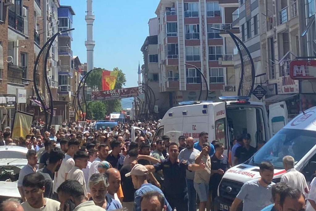 İzmir’de sanayi tüpü patlaması; ölü sayısı 5’e çıktı