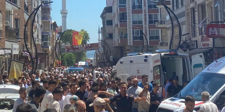 İzmir’de sanayi tüpü patlaması; ölü sayısı 5’e çıktı