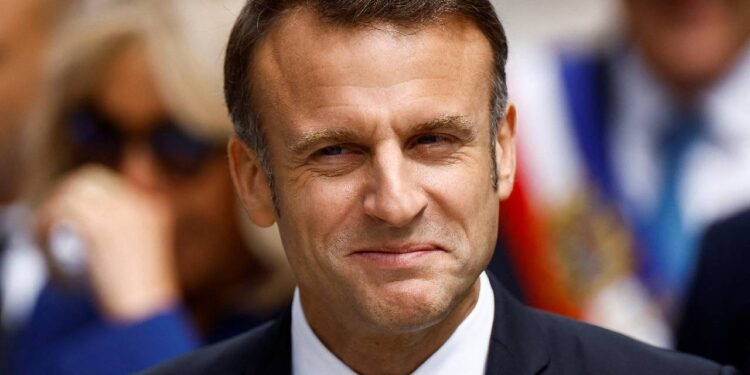 Macron: Fransız halkının tercihine saygı duyacağım