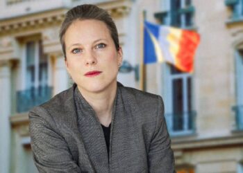 Macron, sol ittifakın belirlediği başbakan adayını taca attı: Castets'in başbakan olursa önceliği, mezarda emekliliğin iptali