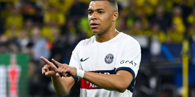 Mbappe'den Fransa Seçimleri Öncesi Çağrı