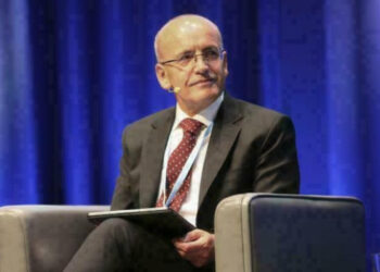 Mehmet Şimşek'in Vergi Paketi Sözlerine Sert Tepki: 'Halka Düşman Bunlar'