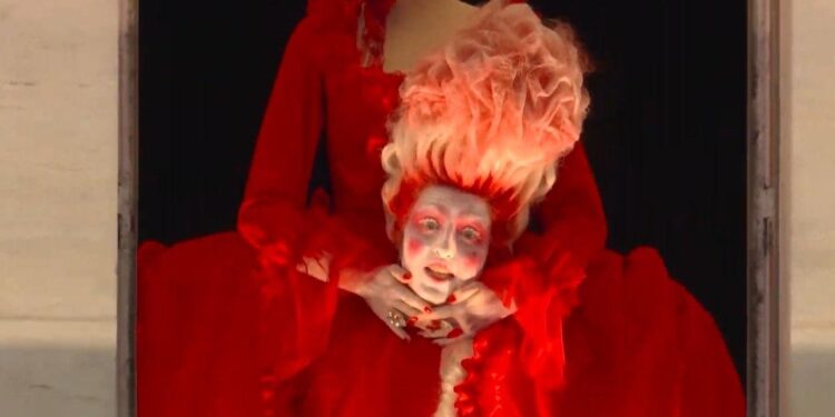 Melenchon’dan Olimpiyat açılışının cesaretine övgü “Son Akşam Yemeği”ne eleştiri: “İnananları incitmek riskini neden alalım?”