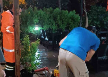 Meteoroloji Uyarmıştı! Bir Anda Başladı, 34 Evi Su Bastı