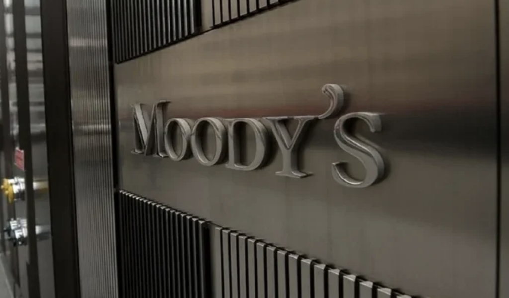 Moody’s Türkiye’nin kredi notunu 2 kademe yükseltti