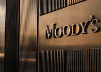 Moody’s Türkiye’nin kredi notunu yükseltti