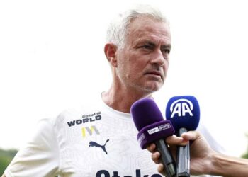 Mourinho'dan taraftara transfer müjdesi!