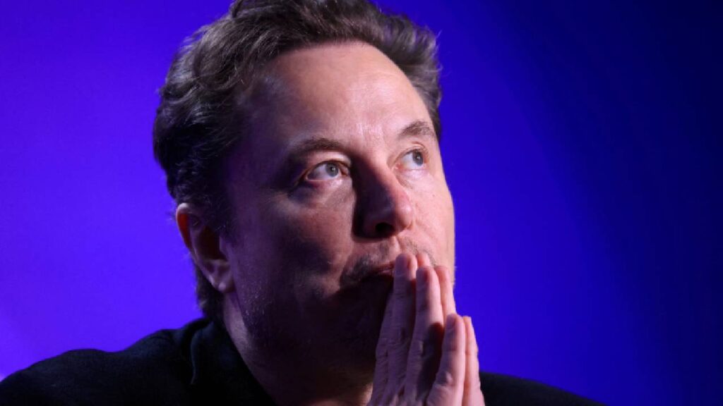 Musk 'Oğlum öldü, woke virüsü tarafından öldürüldü' dedi, trans kızı 'Yanımda değildin, olduğunda da zalimdin' yanıtını verdi